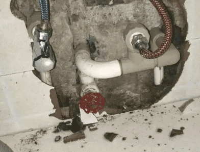 阎良卫生间漏水维修公司专业为您介绍下阎良查漏水的服务流程是怎么样的。首先需求找专业的师傅走效